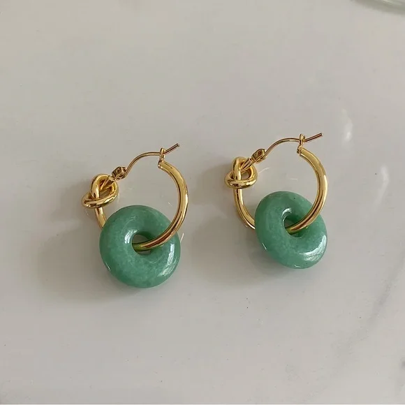 Jade earrings, Dangle Jade earrings, green jade earrings, Statement earrings - Picture 7 of 10